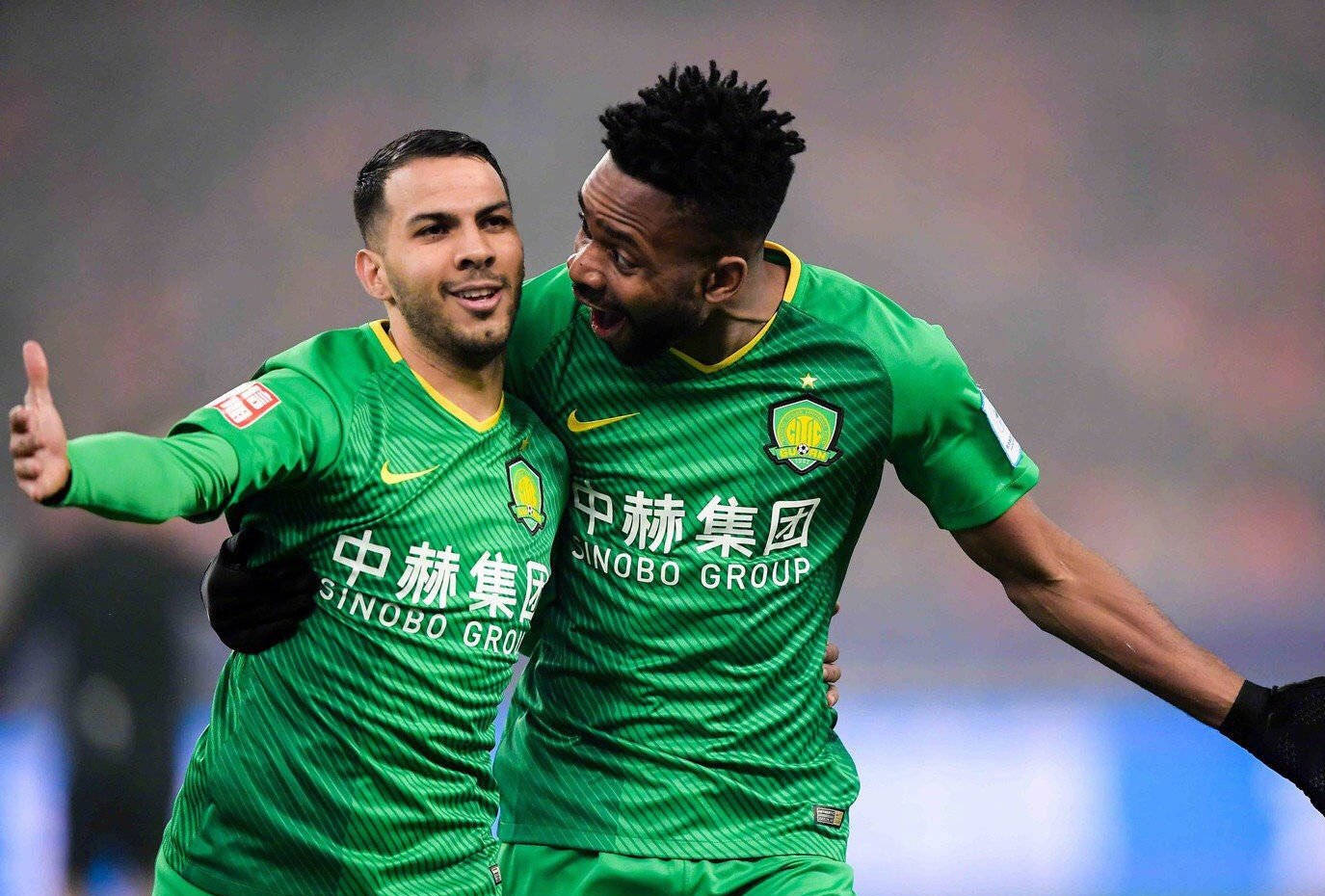 球队看到他 球队看到他