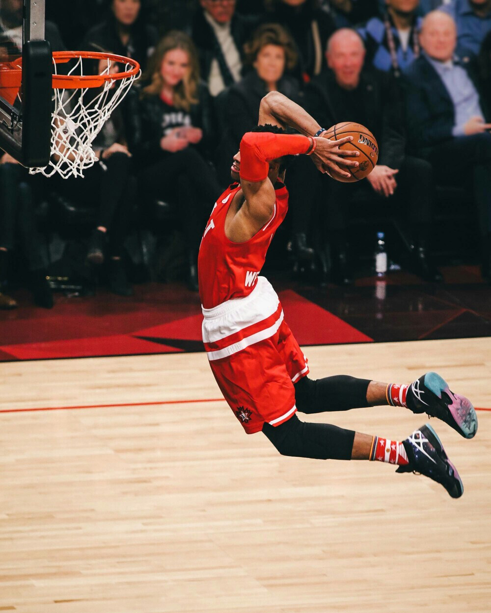 本地金融监 本地金融监