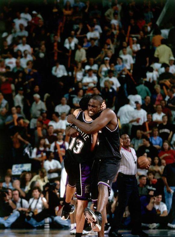 心里一热 心里一热